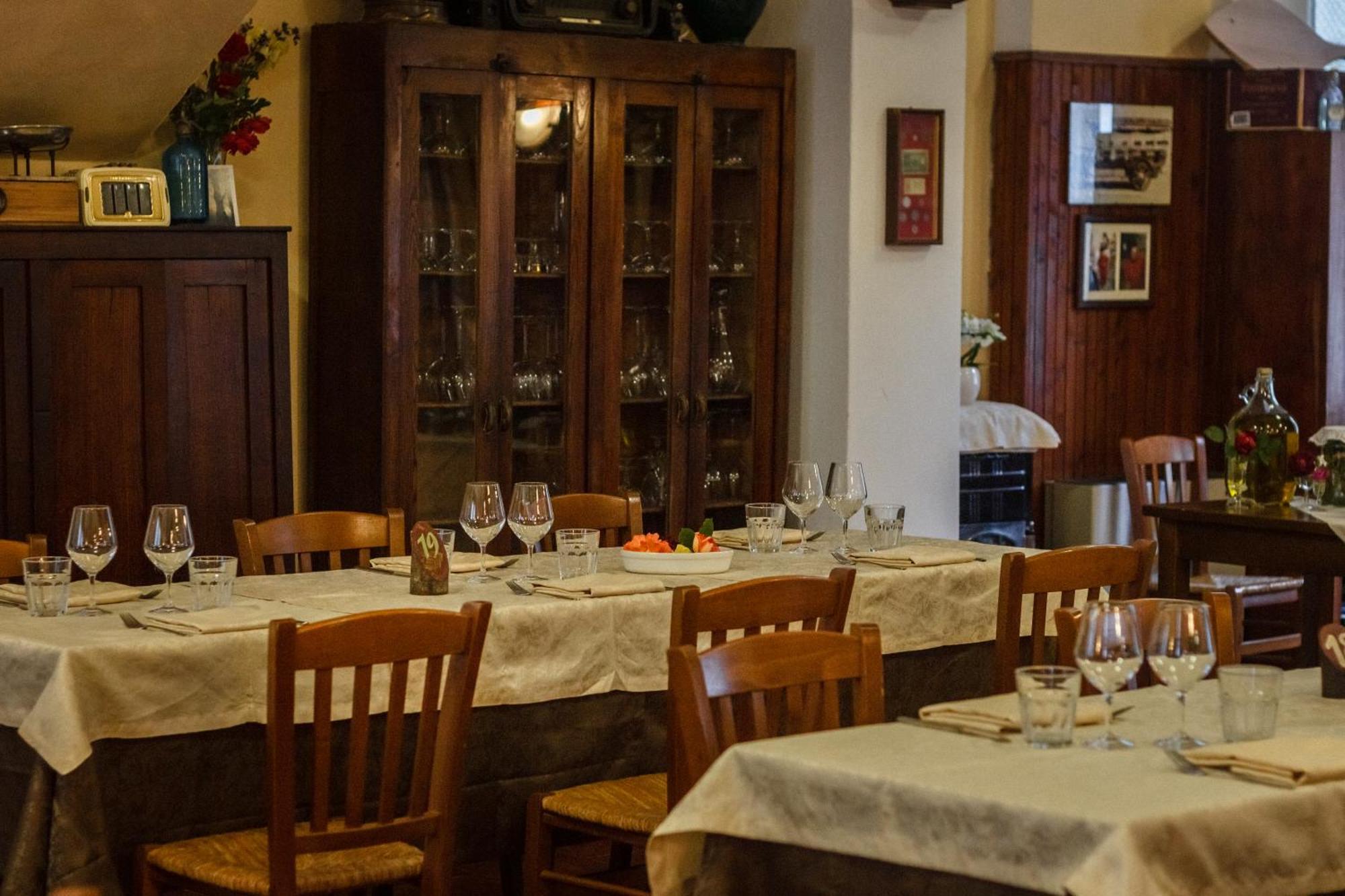 Albergo Santo Spirito Molini di Triora Luaran gambar