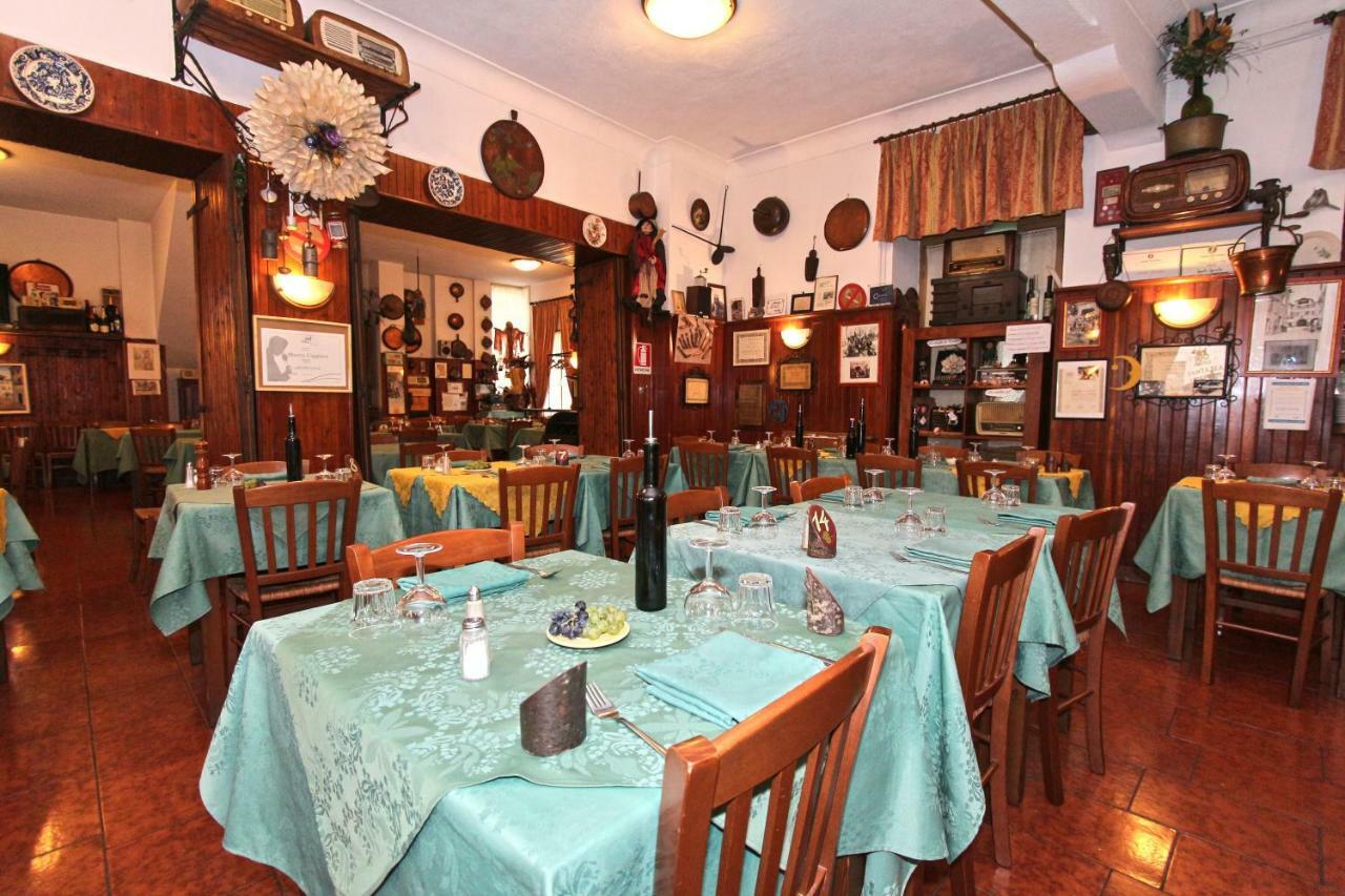 Albergo Santo Spirito Molini di Triora Luaran gambar